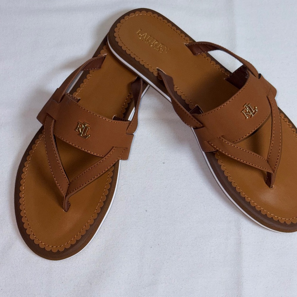 Lauren Ralph Lauren Rosalind Sandals 10 Brown new Gold Logo Thong Flat flip flop